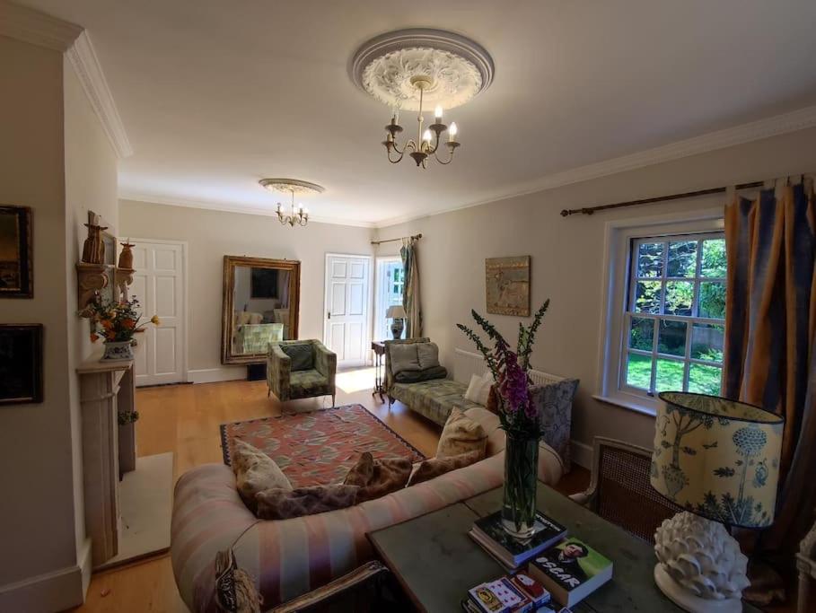 Вилла Large Three Storey Georgian House And Gardens Wrentham Экстерьер фото