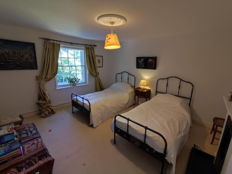 Вилла Large Three Storey Georgian House And Gardens Wrentham Экстерьер фото